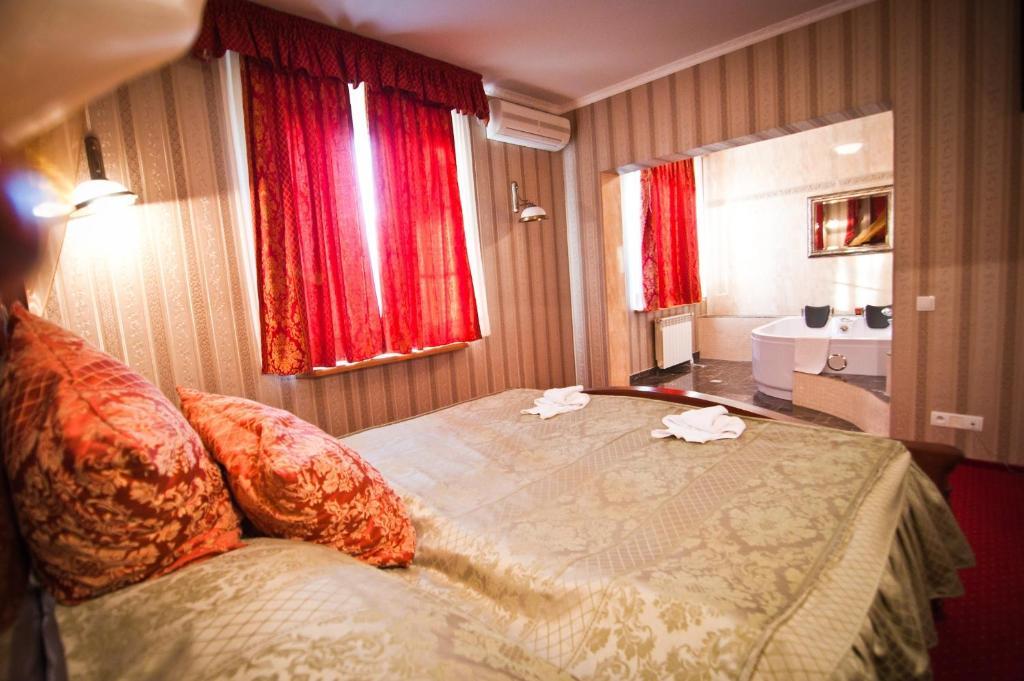 Hotel Mazurski Dworek Mikołajki Rom bilde