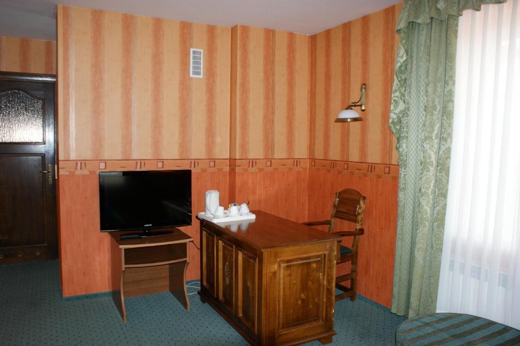 Hotel Mazurski Dworek Mikołajki Rom bilde