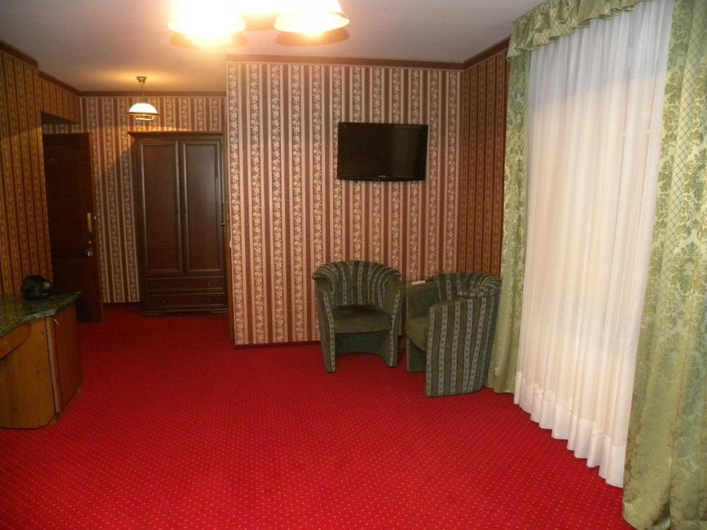 Hotel Mazurski Dworek Mikołajki Rom bilde